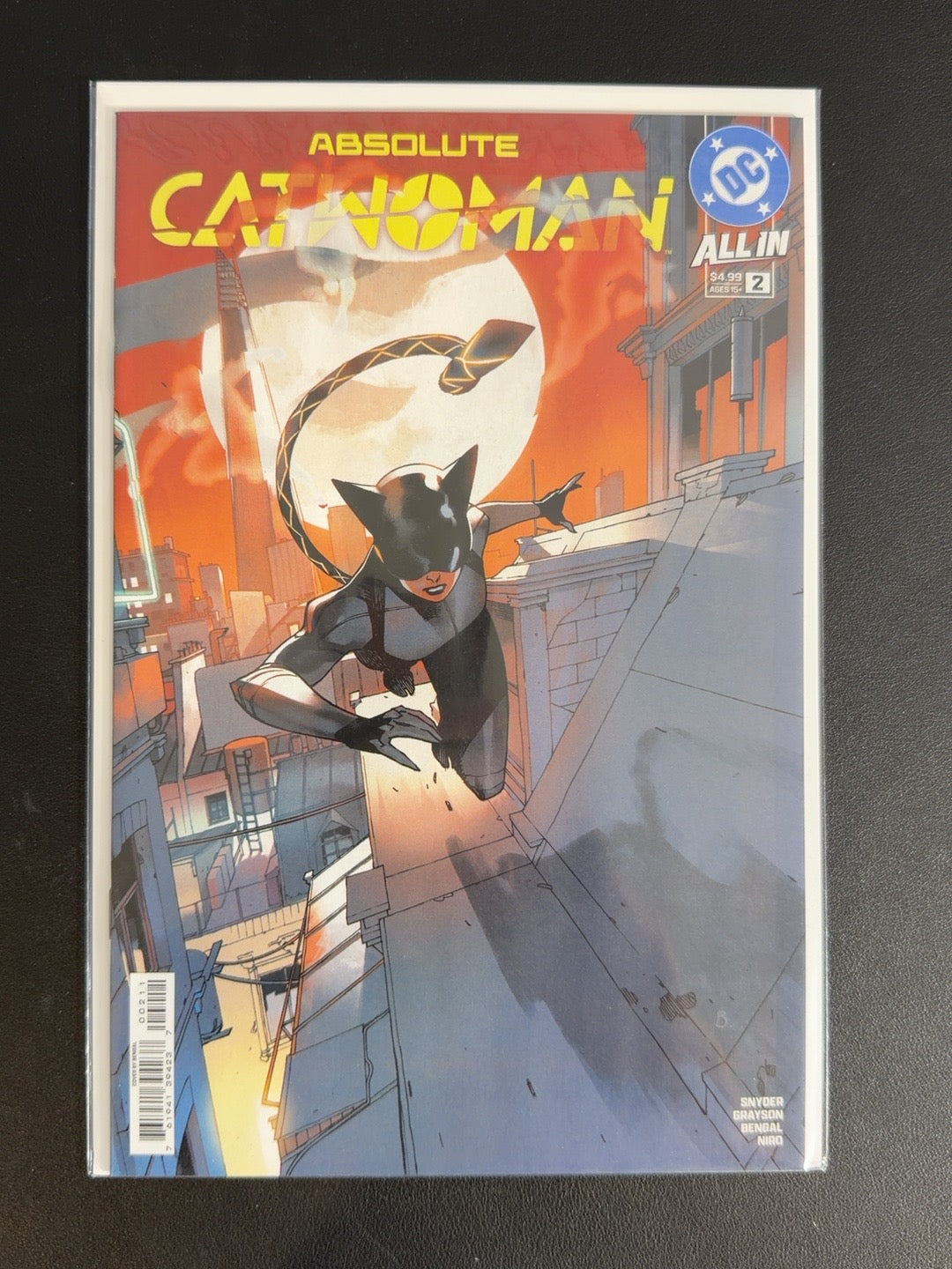 Absolute Catwoman #2 – Cover A – Bengal Amari